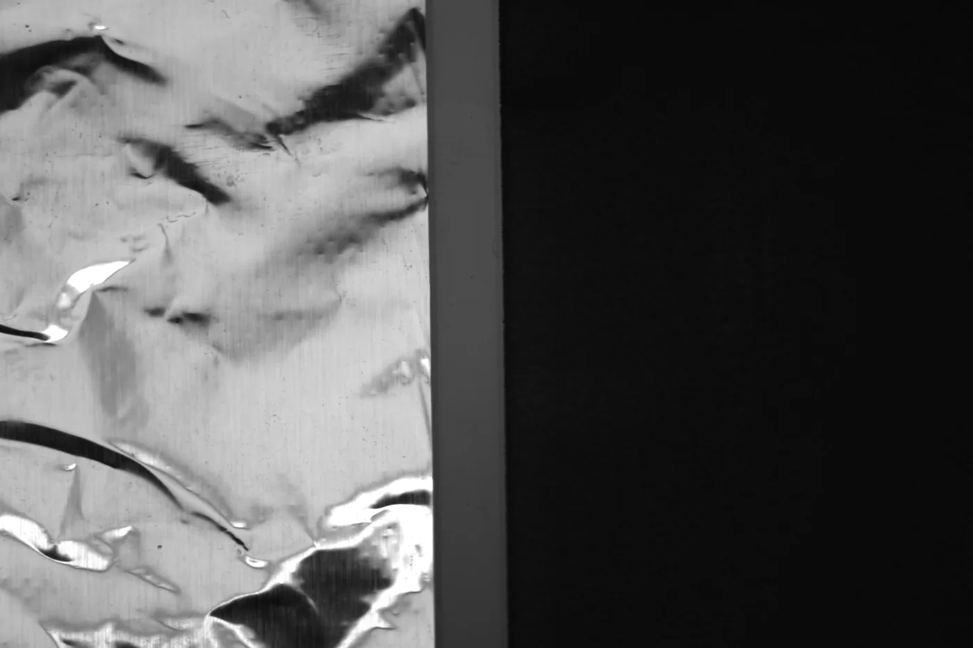 Raw 20 MP frame of an electrode edge from the top camera